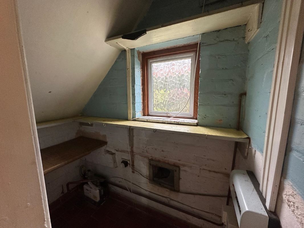 3 bedroom semi detached property in Rowley Regis