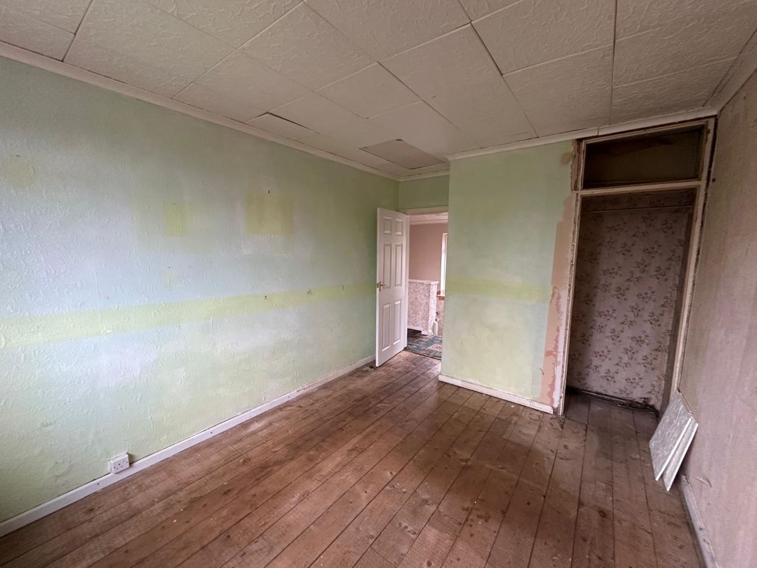 3 bedroom semi detached property in Rowley Regis