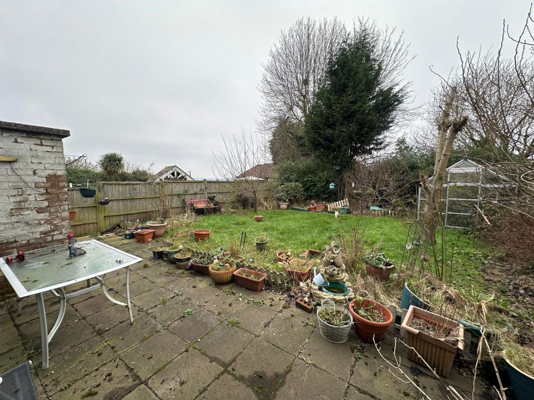 3 bedroom semi detached property in Rowley Regis