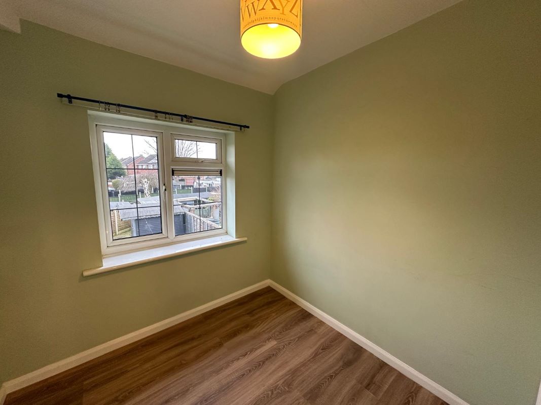 3 bedroom semi detached house in Wednesbury
