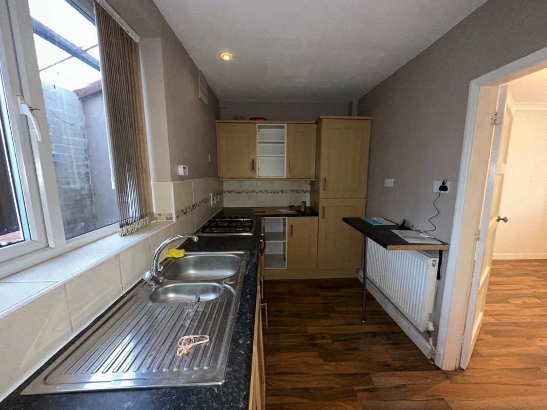 3 bedroom semi detached house in Dudley