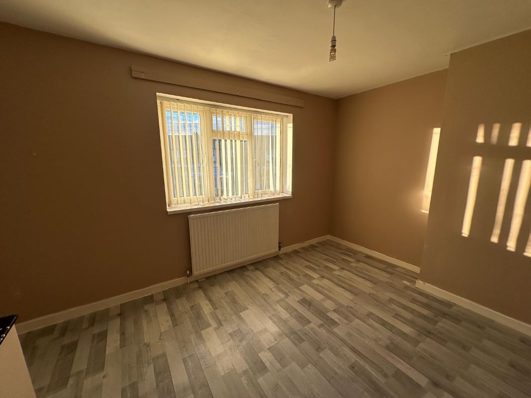 3 bedroom semi detached house in Dudley