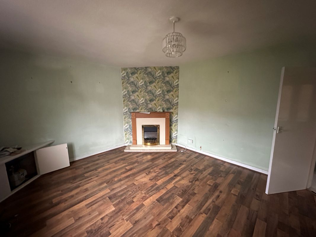 3 bedroom semi detached house in Dudley