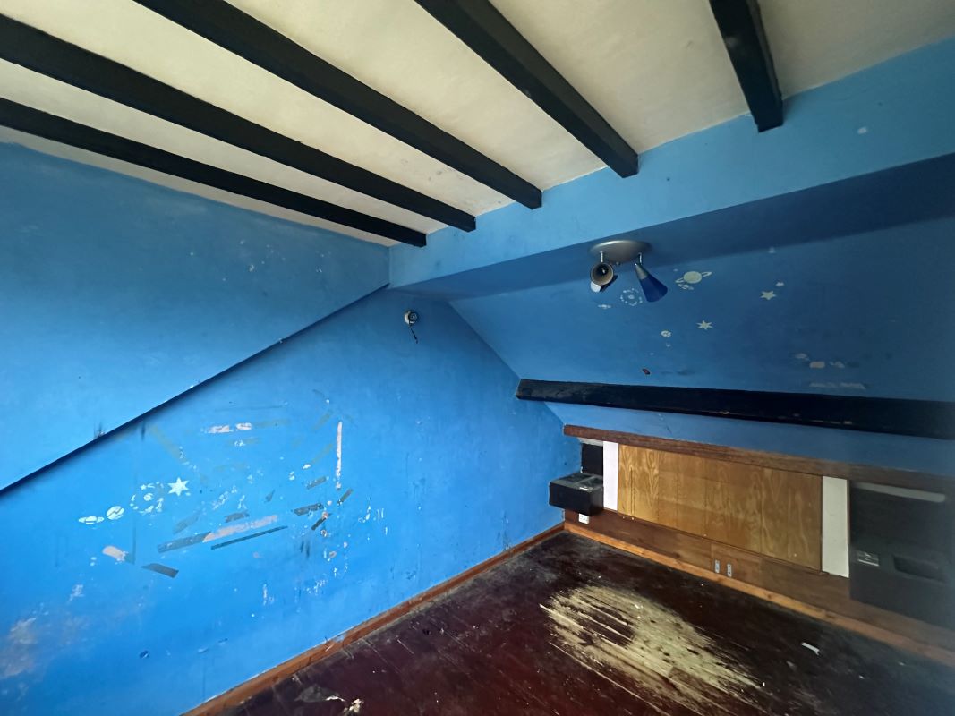3 bedroom mid terraced house in Coventry 