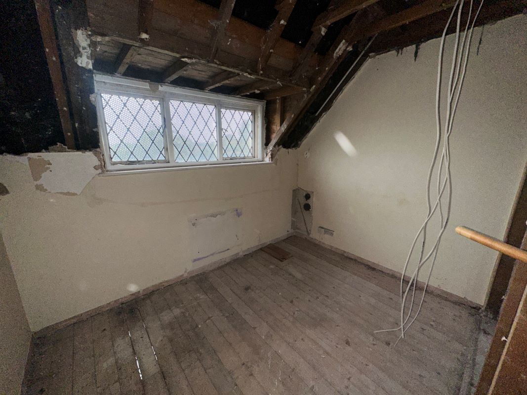 3 bedroom semi detached house in Solihull 