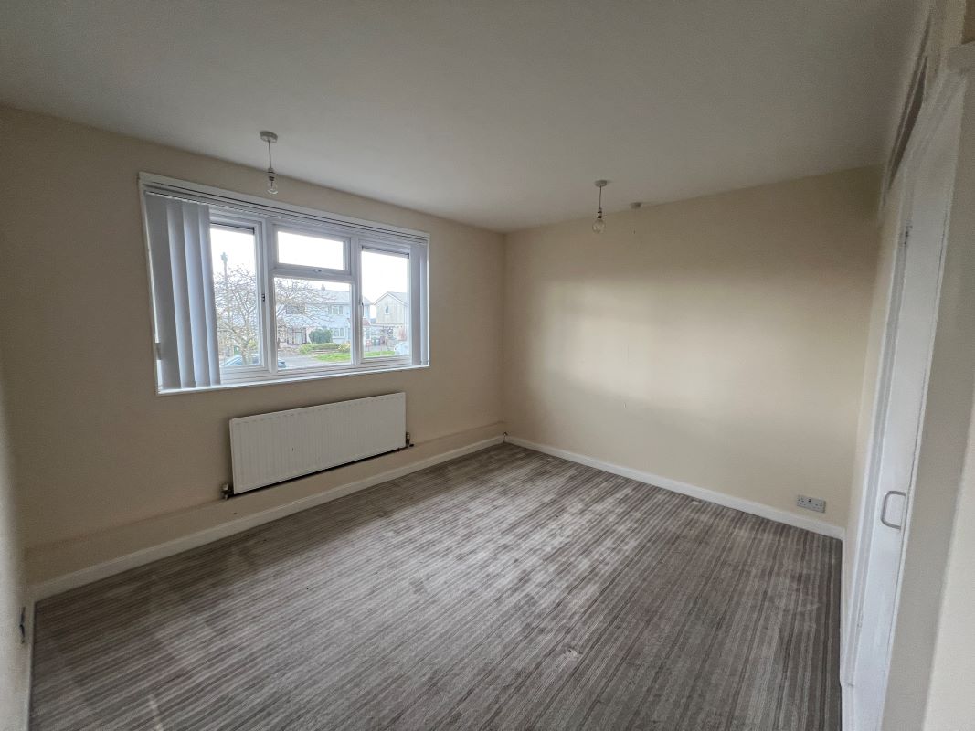 3 bedroom semi detached house in Wolverhampton