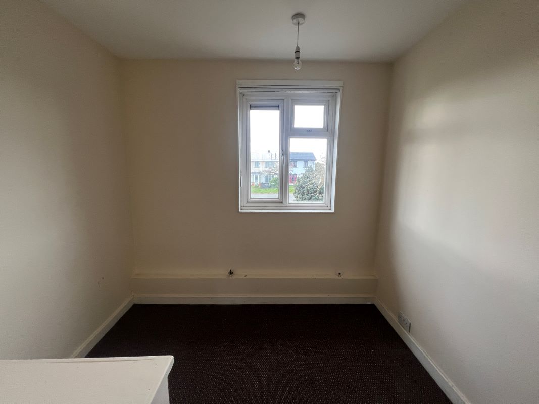 3 bedroom semi detached house in Wolverhampton