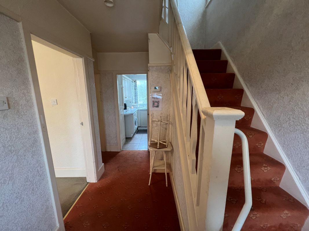 3 bedroom semi detached property in Walsall