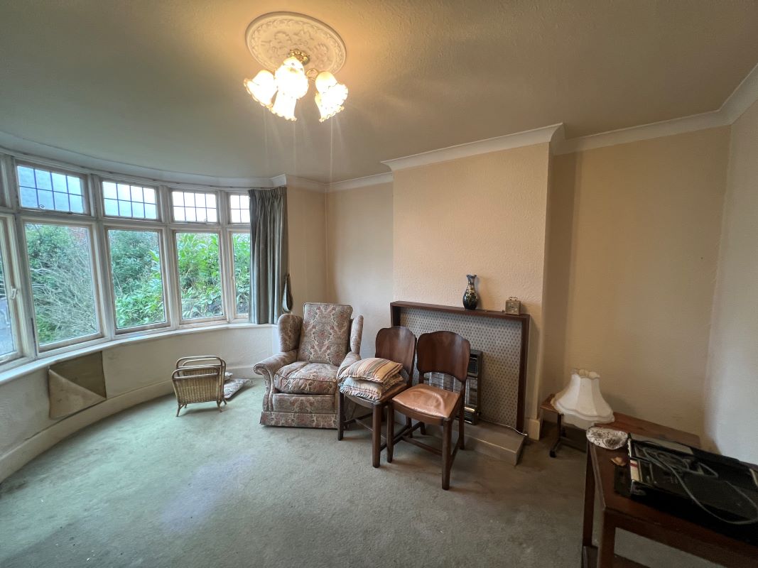 3 bedroom semi detached property in Walsall
