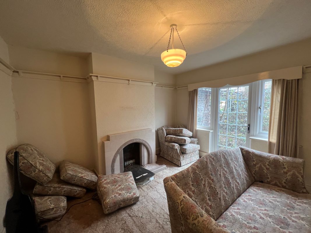 3 bedroom semi detached property in Walsall