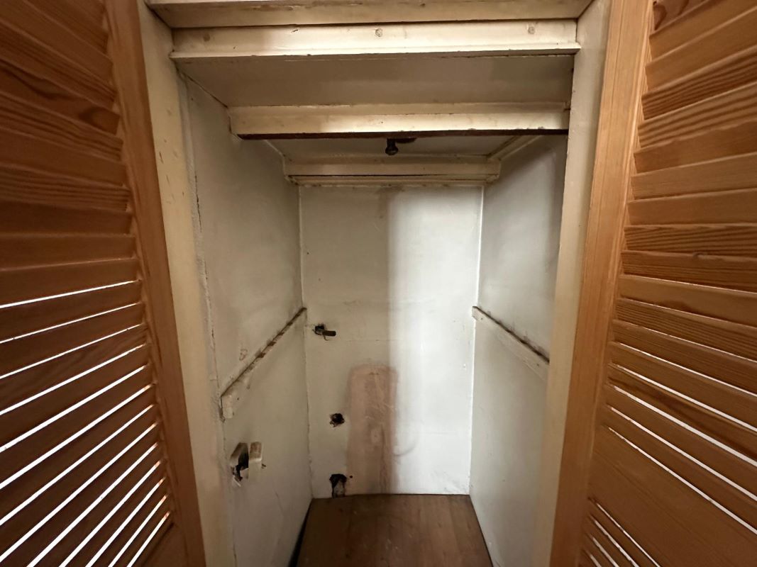 2 bedroom mid terraced house in Chesterfield