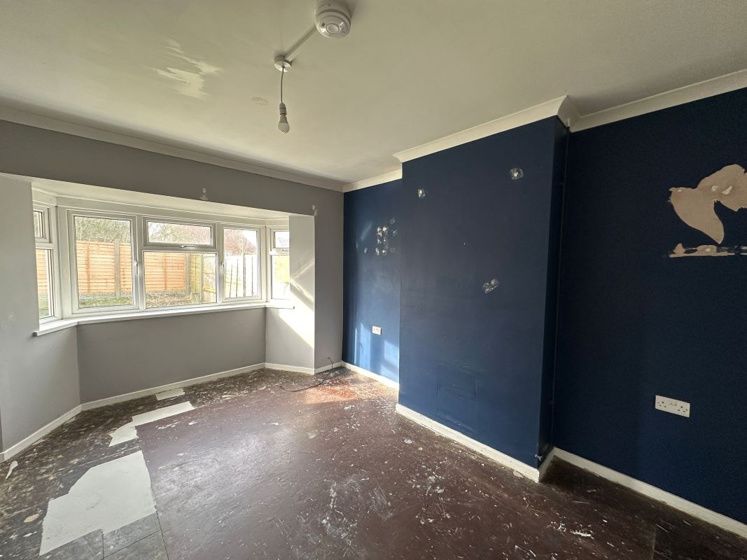3 bedroom end terraced house in Walsall