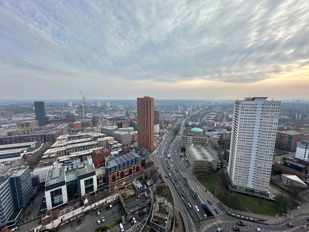 3 bedroom apartment in Birmingham 