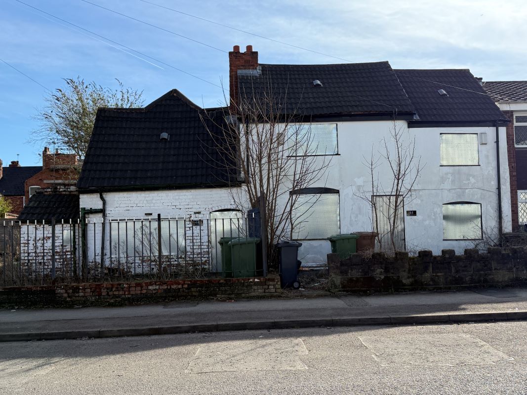 A pair of of semi detached houses in Willenhall