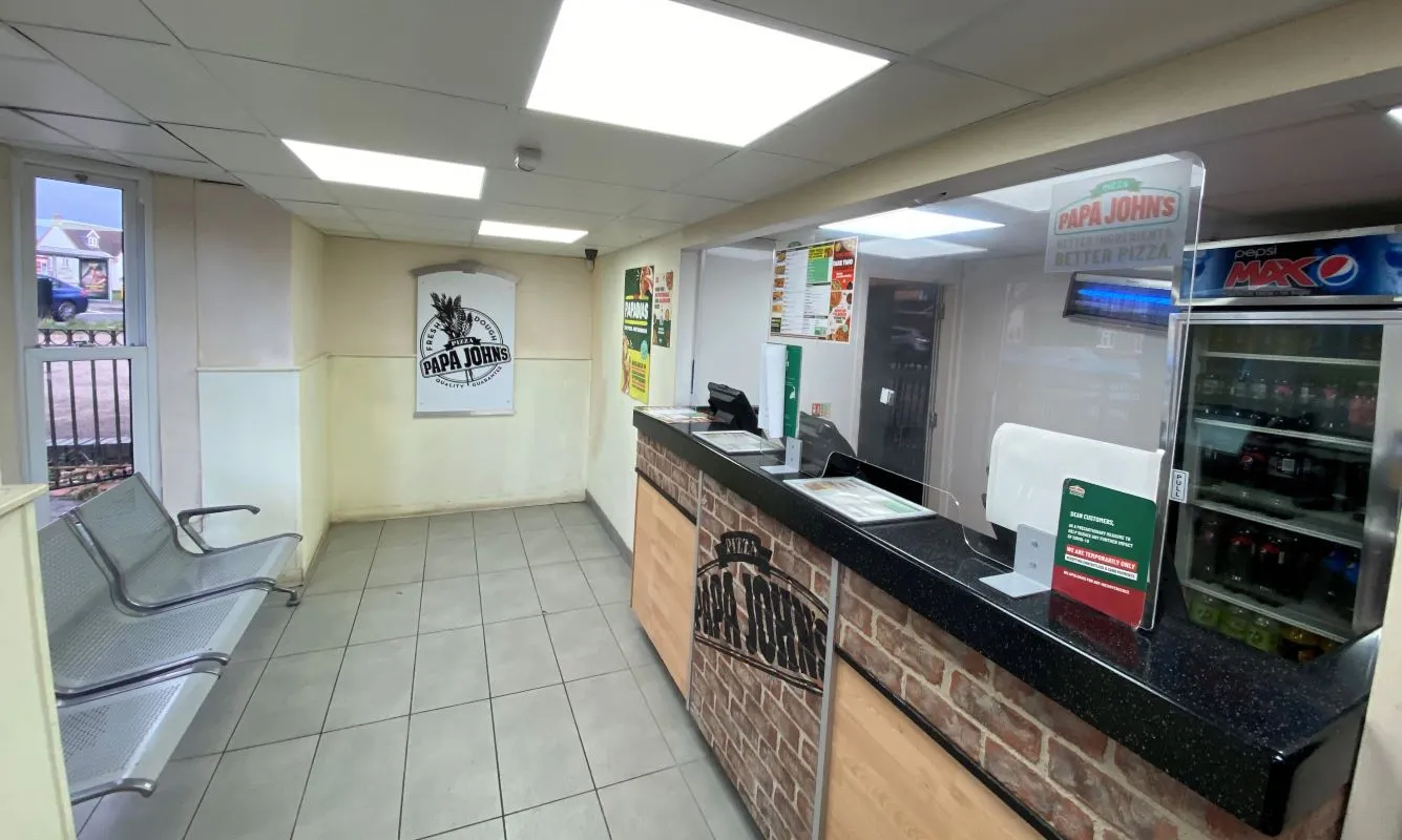 Freehold retail investment let to Papa Johns in Dudley