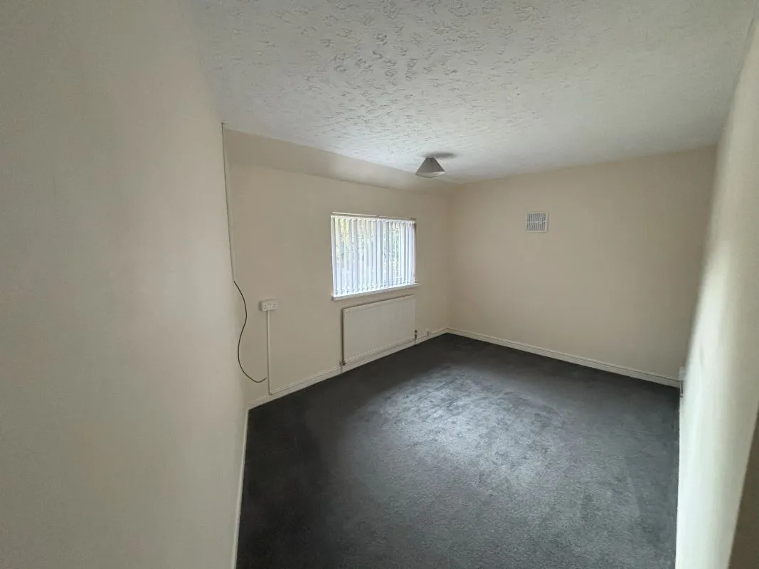 3 bedroom semi detached house in Birmingham 