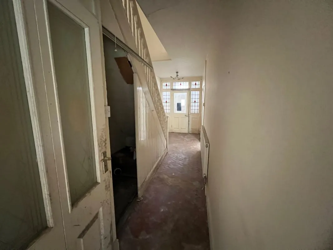 3 bedroom semi detached house in Tipton