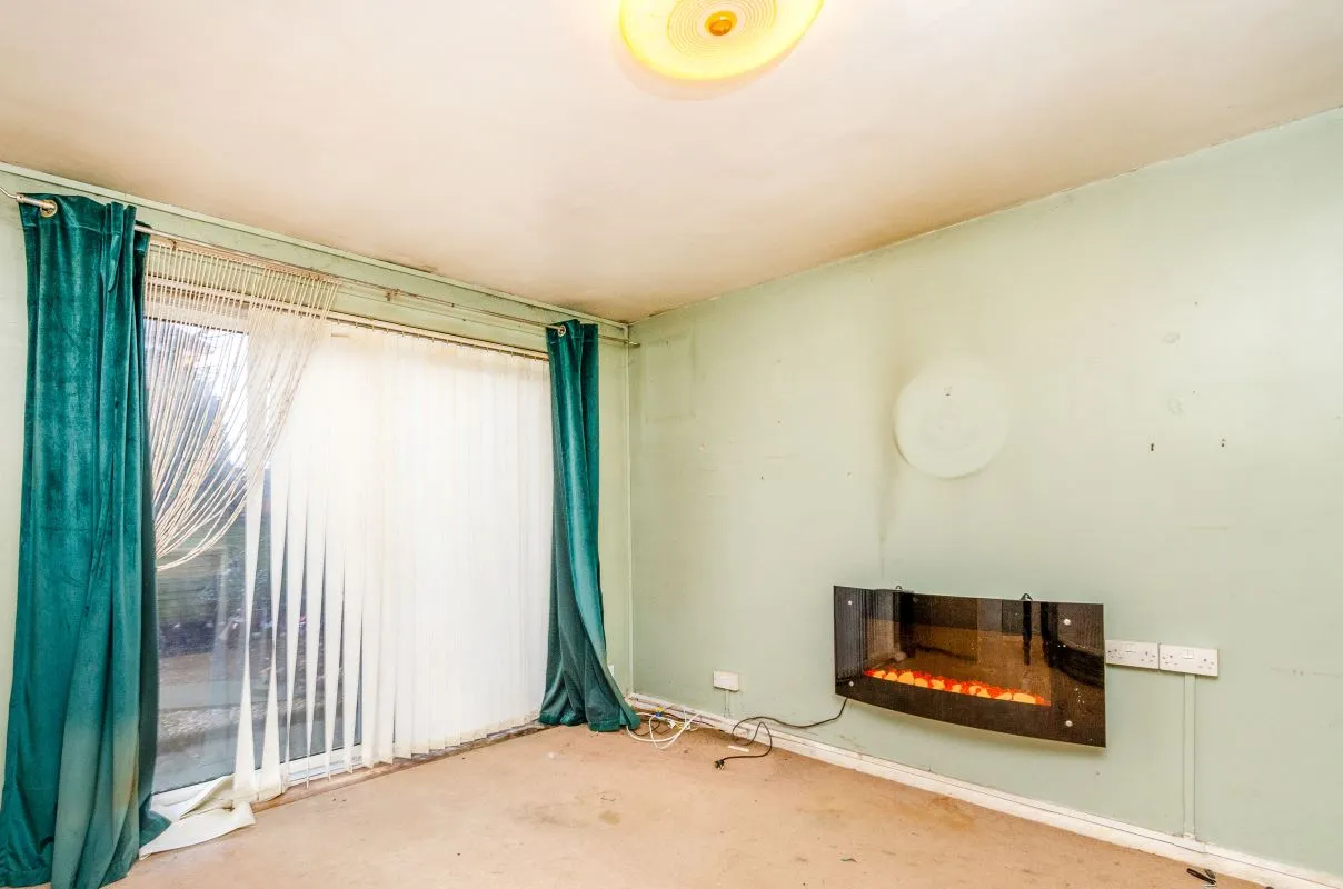 2 bedroom maisonette in Walsall