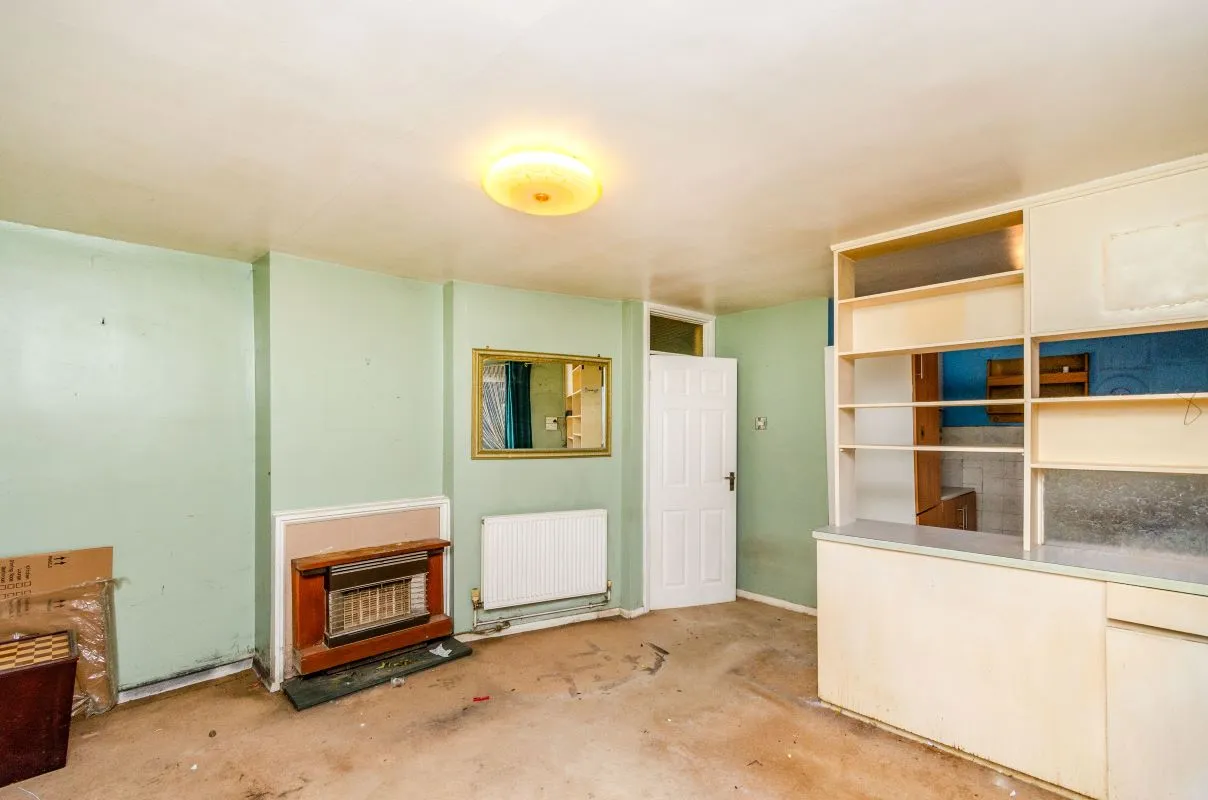 2 bedroom maisonette in Walsall