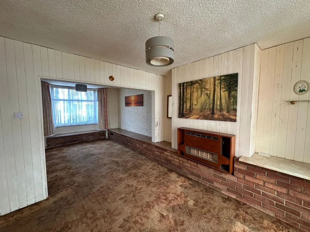 3 bedroom mid terraced house in Coventry 