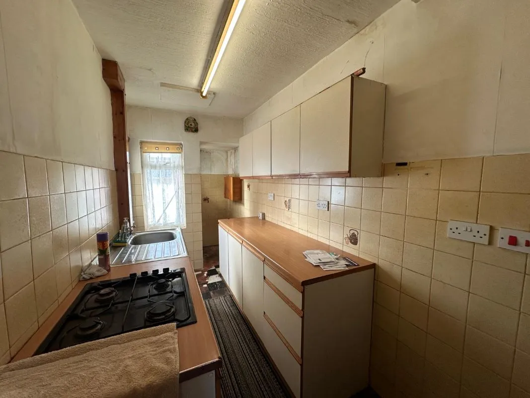 3 bedroom mid terraced house in Coventry 