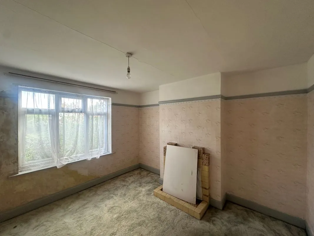 3 bedroom semi detached house in Bedfordshire