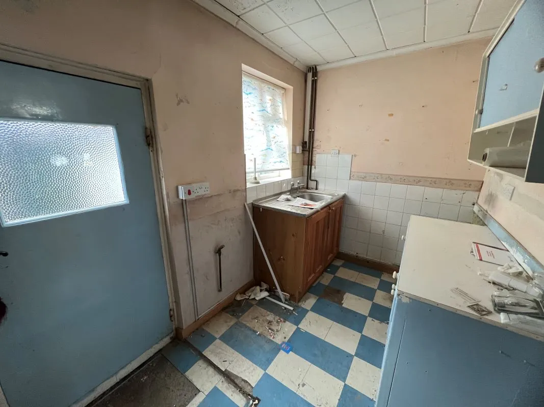 2 bedroom mid terraced house in Bromsgrove