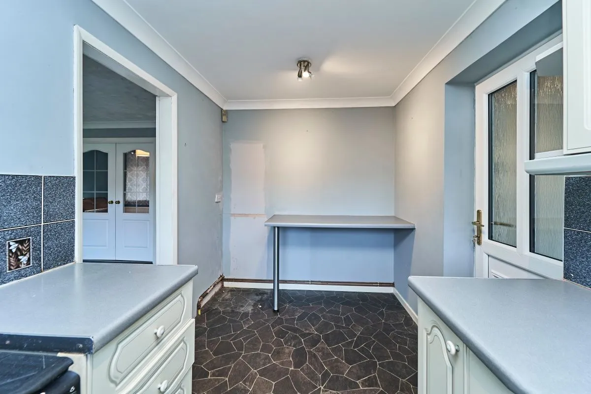 3 bedroom semi detached house in Great Barr