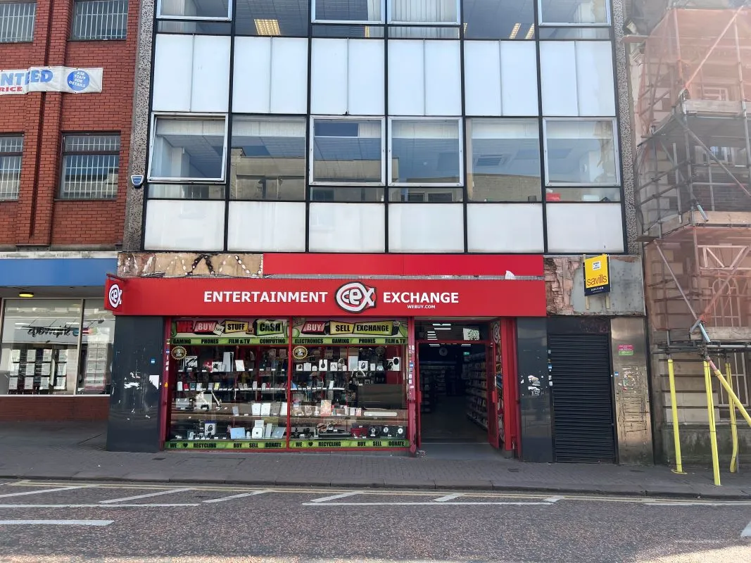 Leasehold commercial investment property in Dudley