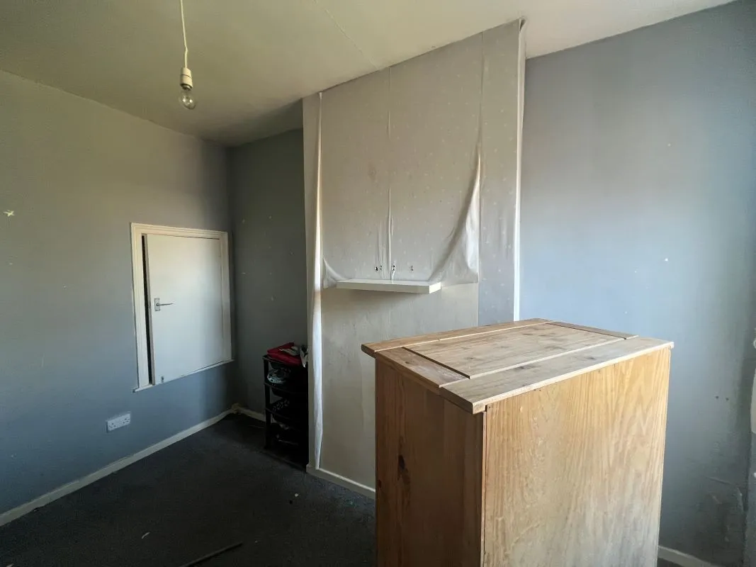 2 bedroom end terraced house in Walsall