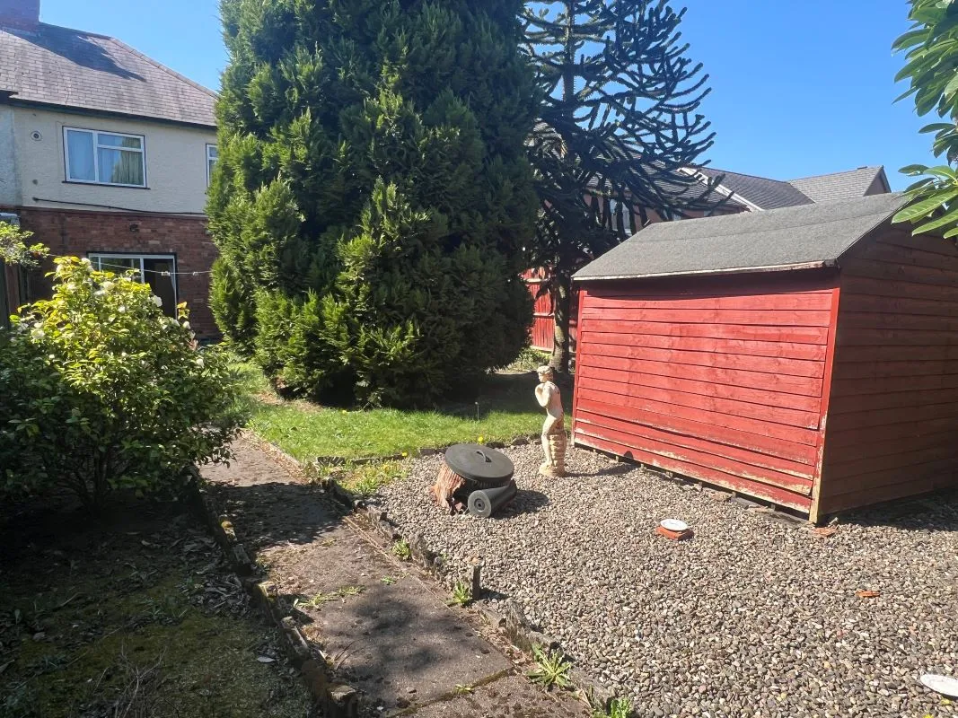 3 bedroom semi detached property in Wolverhampton 