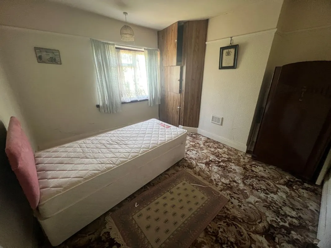 3 bedroom semi detached property in Wolverhampton 