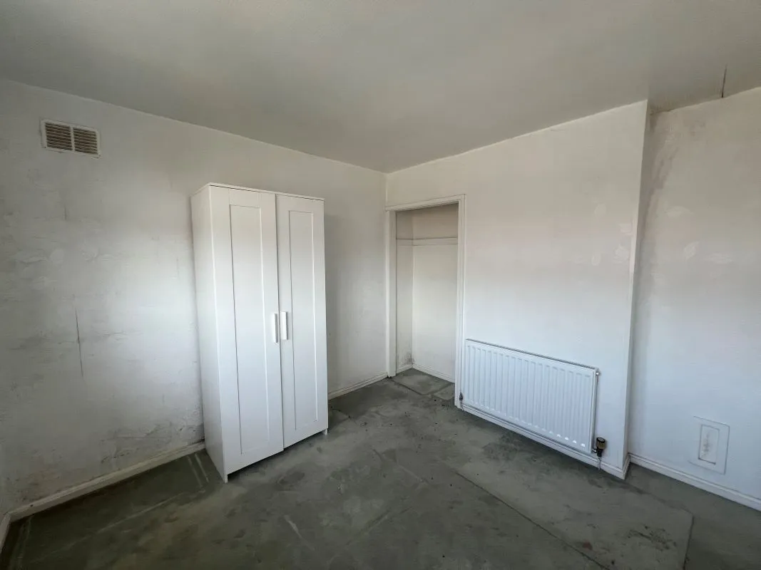 3 bedroom semi detached house in Walsall