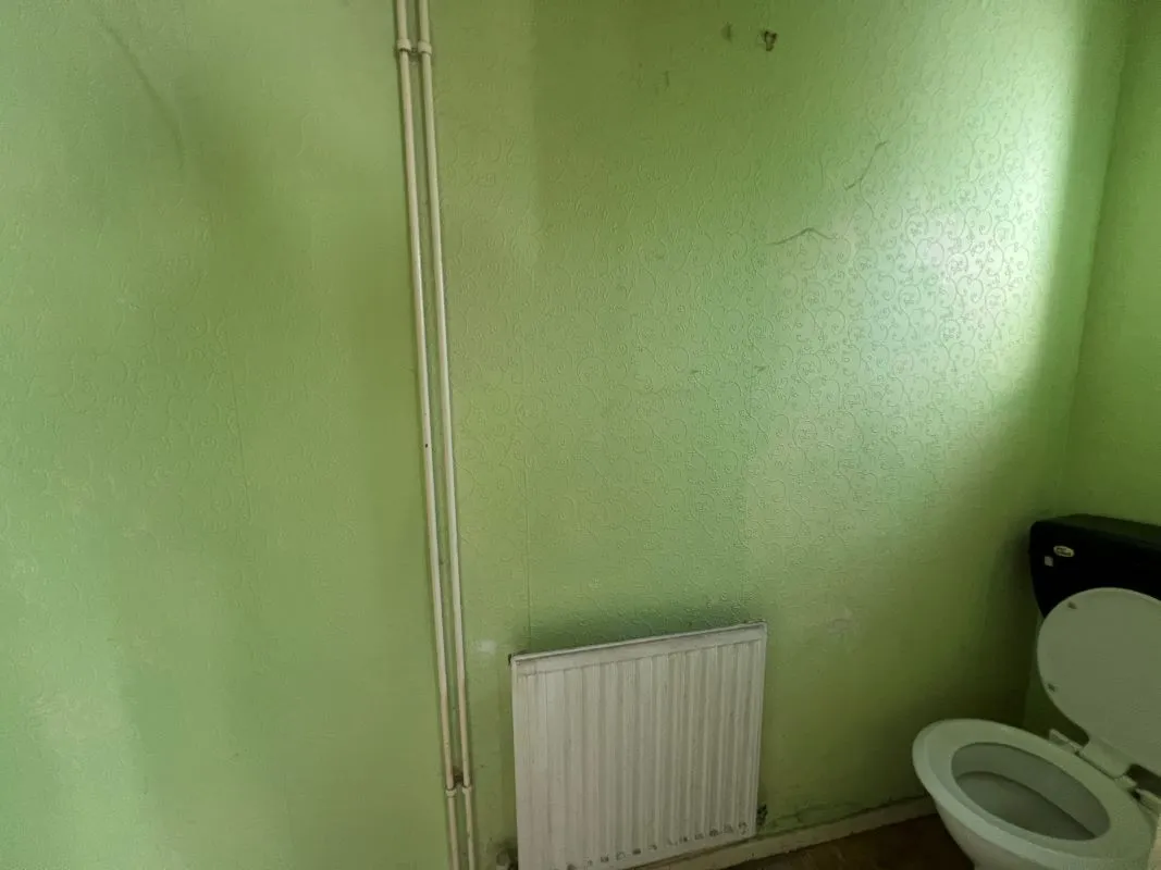 3 bedroom mid terraced house in Dawley, Telford