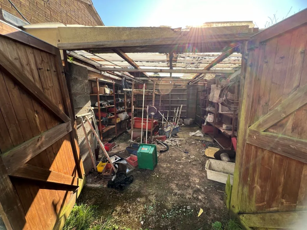 3 bedroom end terrace and former retail property in Yardley Wood