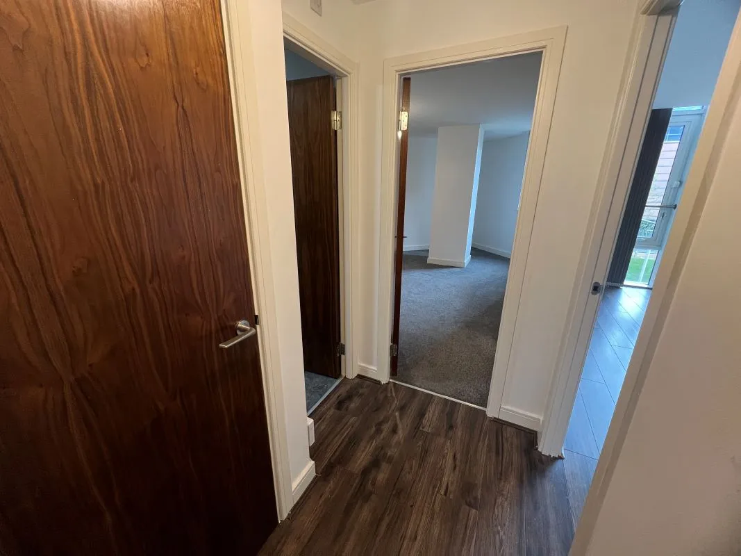 Vacant leasehold apartment in Brierley Hill