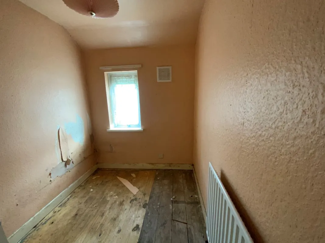 3 bedroom semi detached house in Willenhall