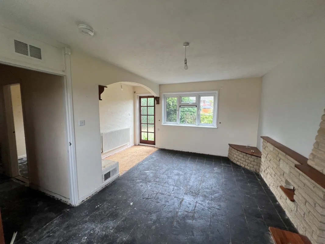 3 bedroom terraced property in Walsall