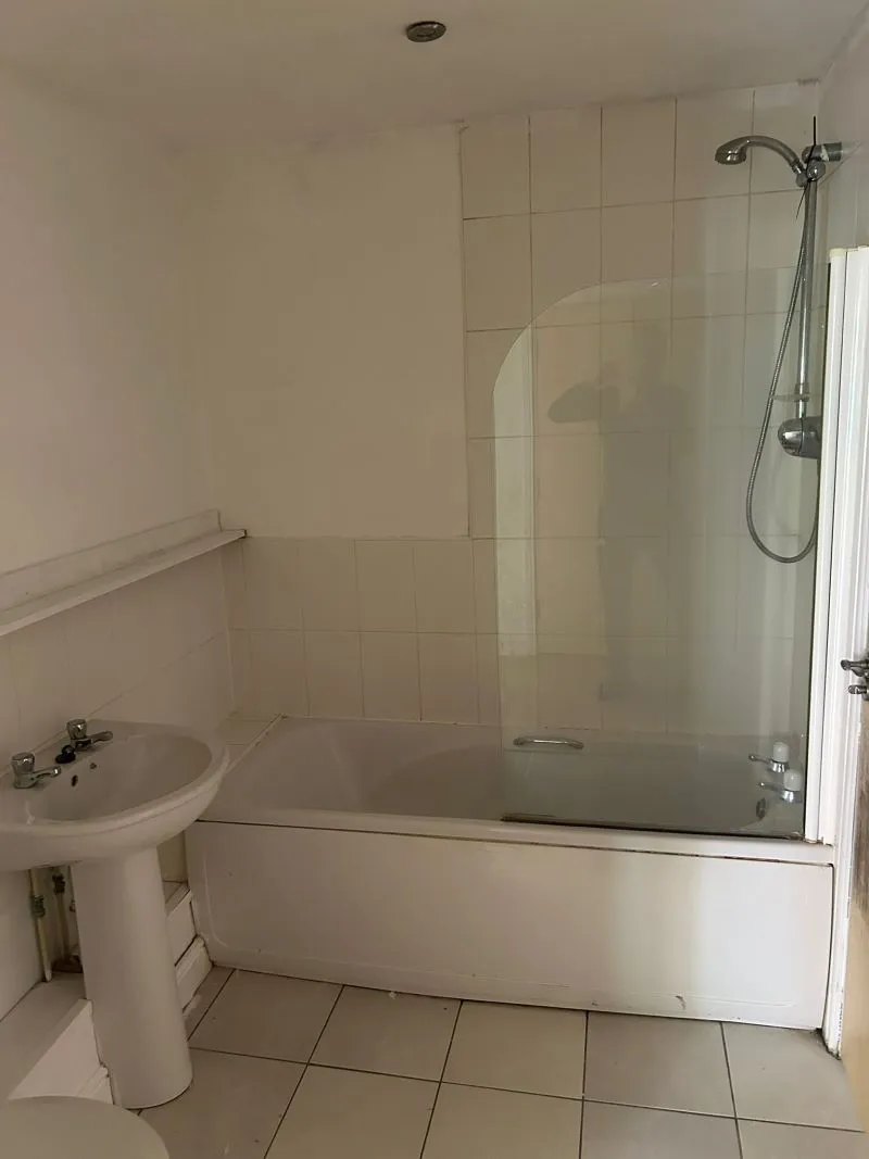 2 bedroom ground floor apartment in Warwick