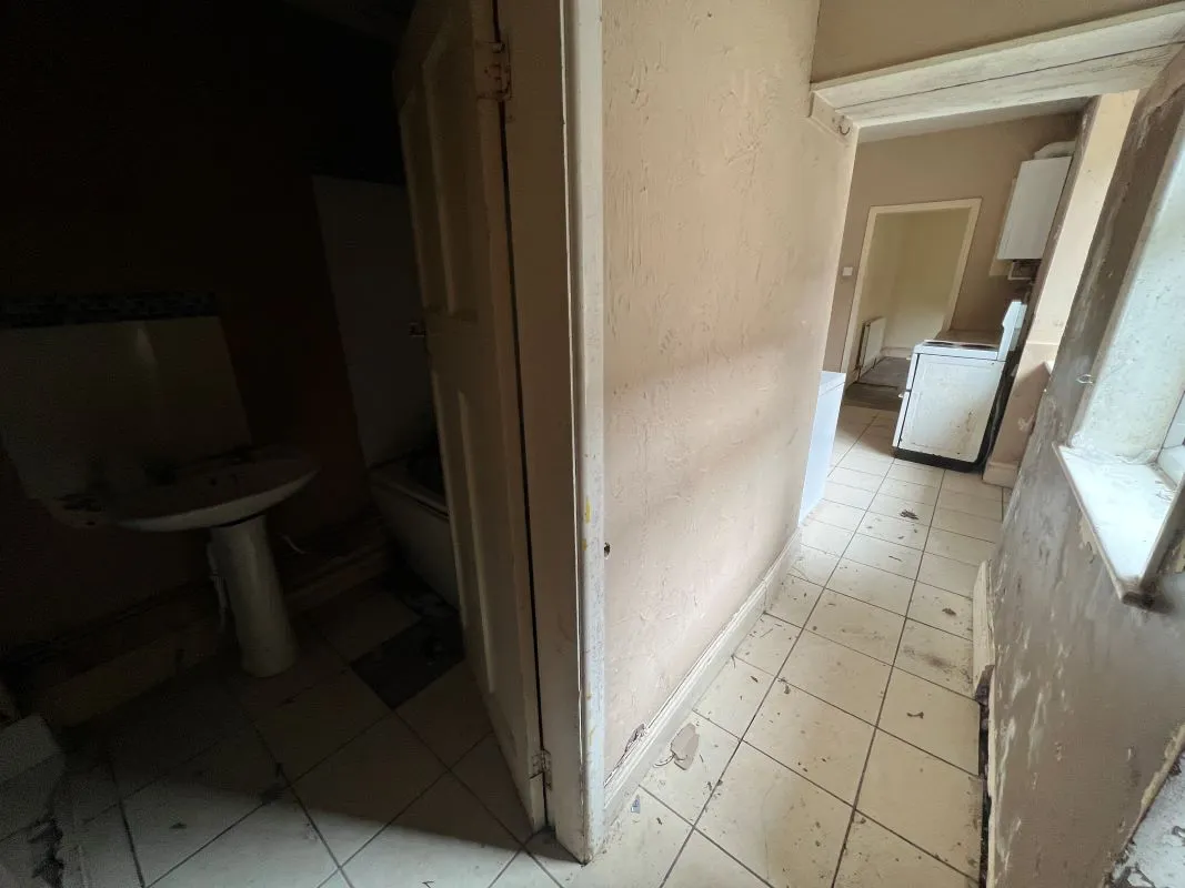 2 bedroom semi detached property in Stoke on Trent