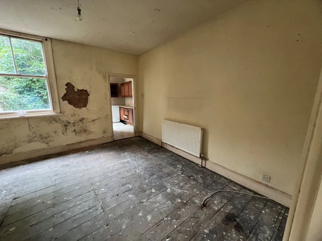 2 bedroom semi detached property in Stoke on Trent