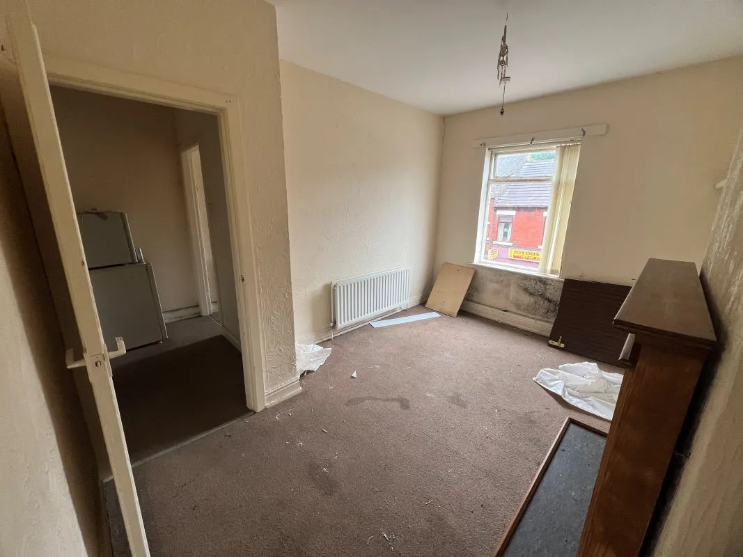 2 bedroom semi detached property in Stoke on Trent