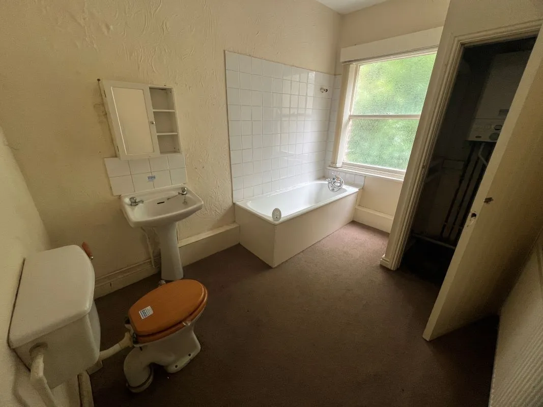 2 bedroom semi detached property in Stoke on Trent