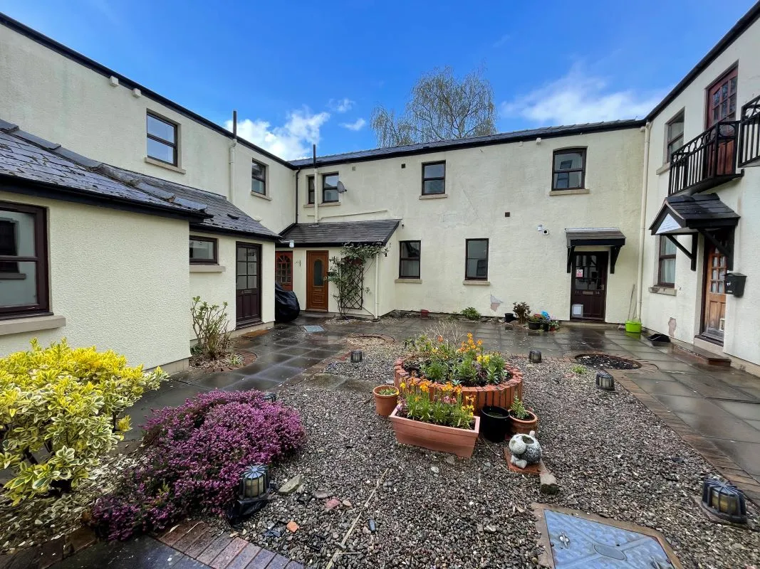 3 bedroom apartment in Herefordshire