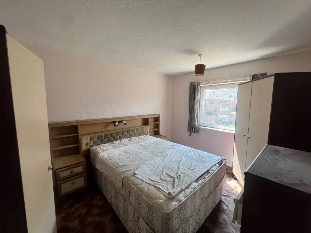 3 bedroom end terraced house in Castle Bromwich