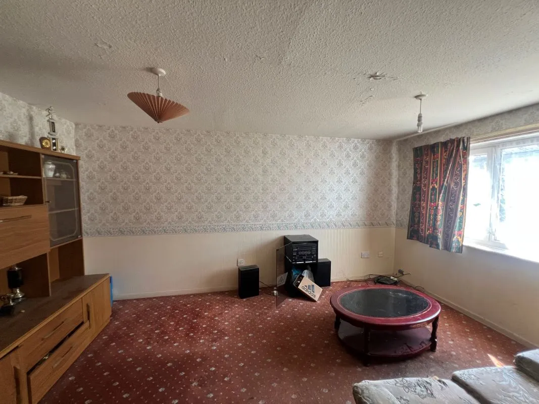 3 bedroom end terraced house in Castle Bromwich
