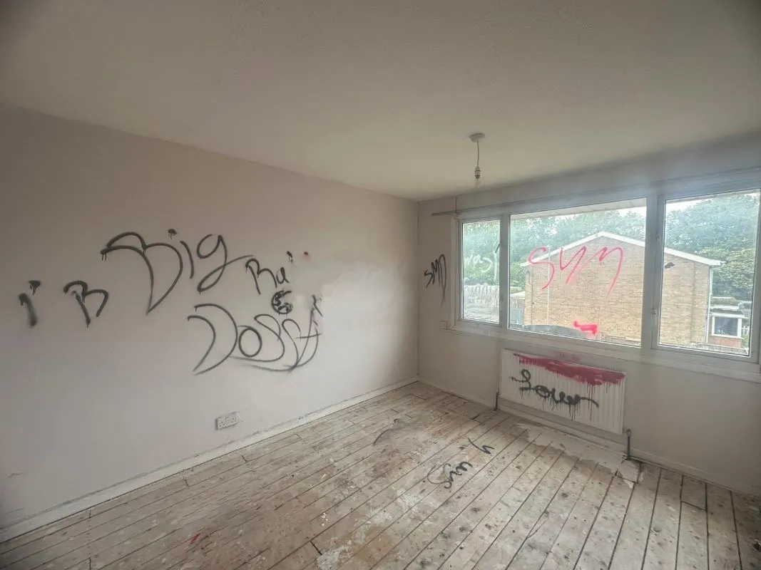 3 bedroom end terraced house in Walsall
