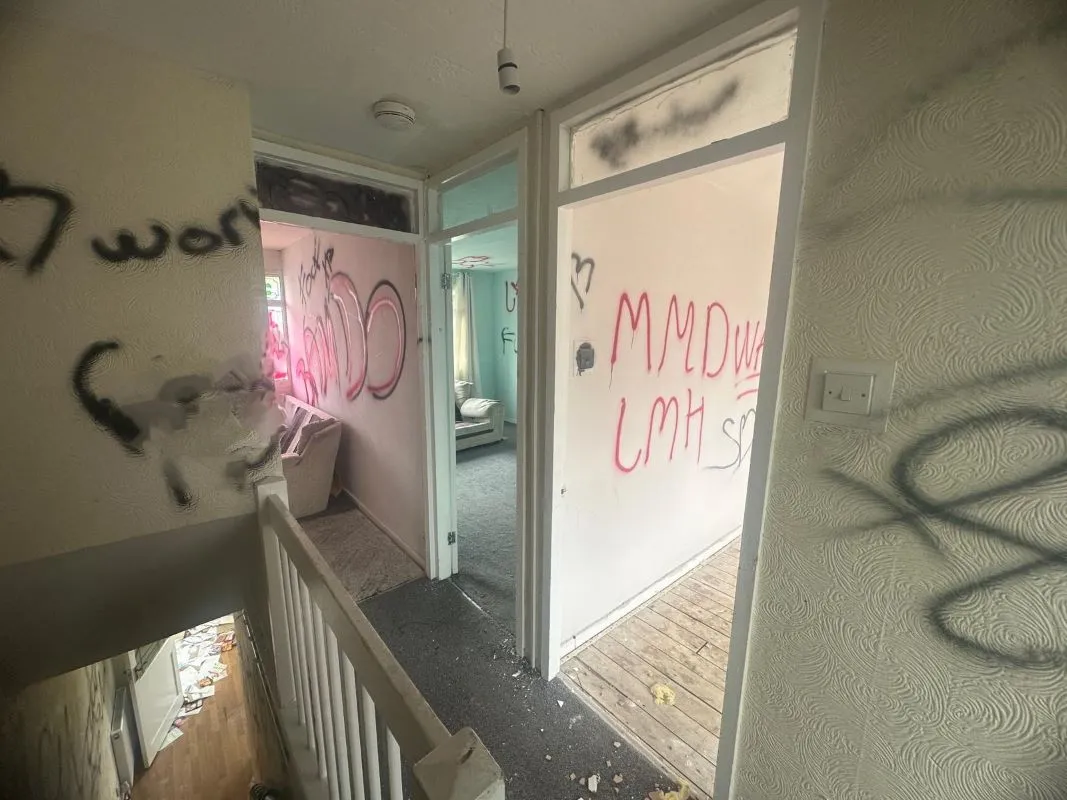 3 bedroom end terraced house in Walsall