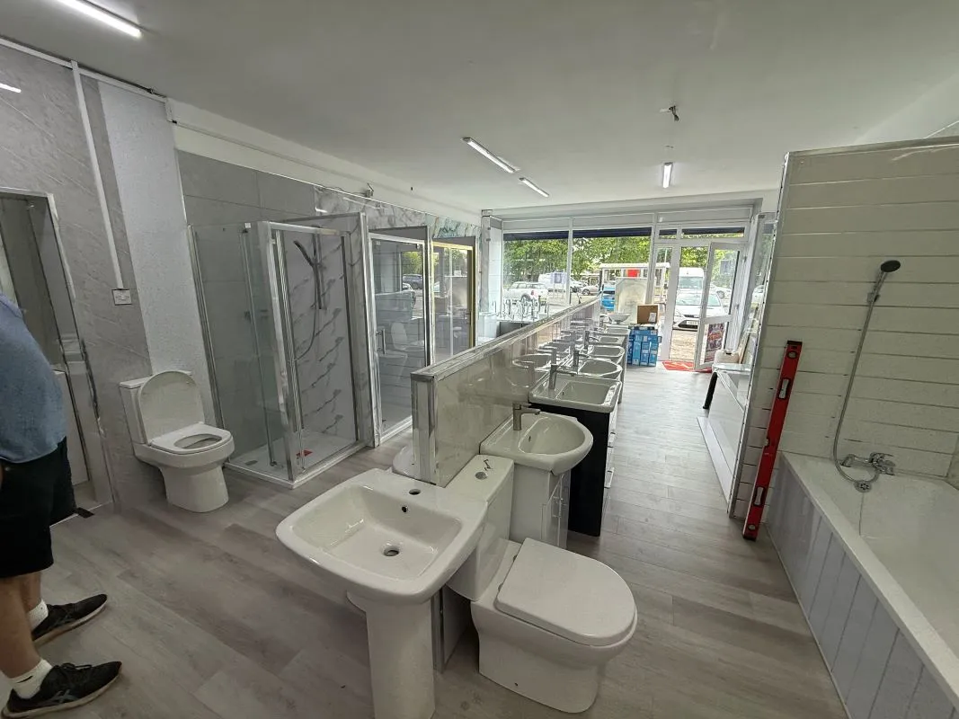 A Freehold Mixed Use Investment Property in Stechford