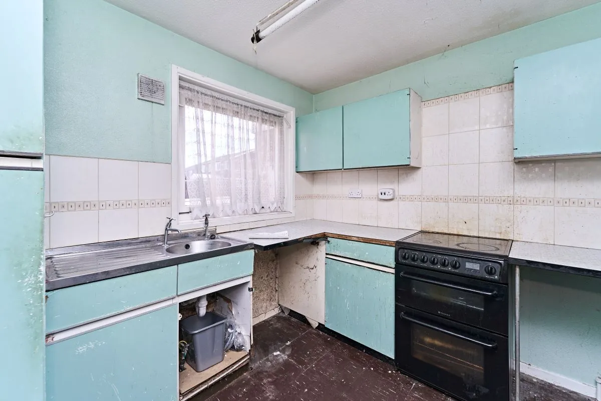 3 bedroom mid terraced house in Kingstanding